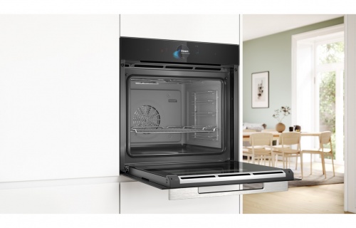 Bosch Series 8 HSG7584B1 Single Electric Oven w/Steam - Black